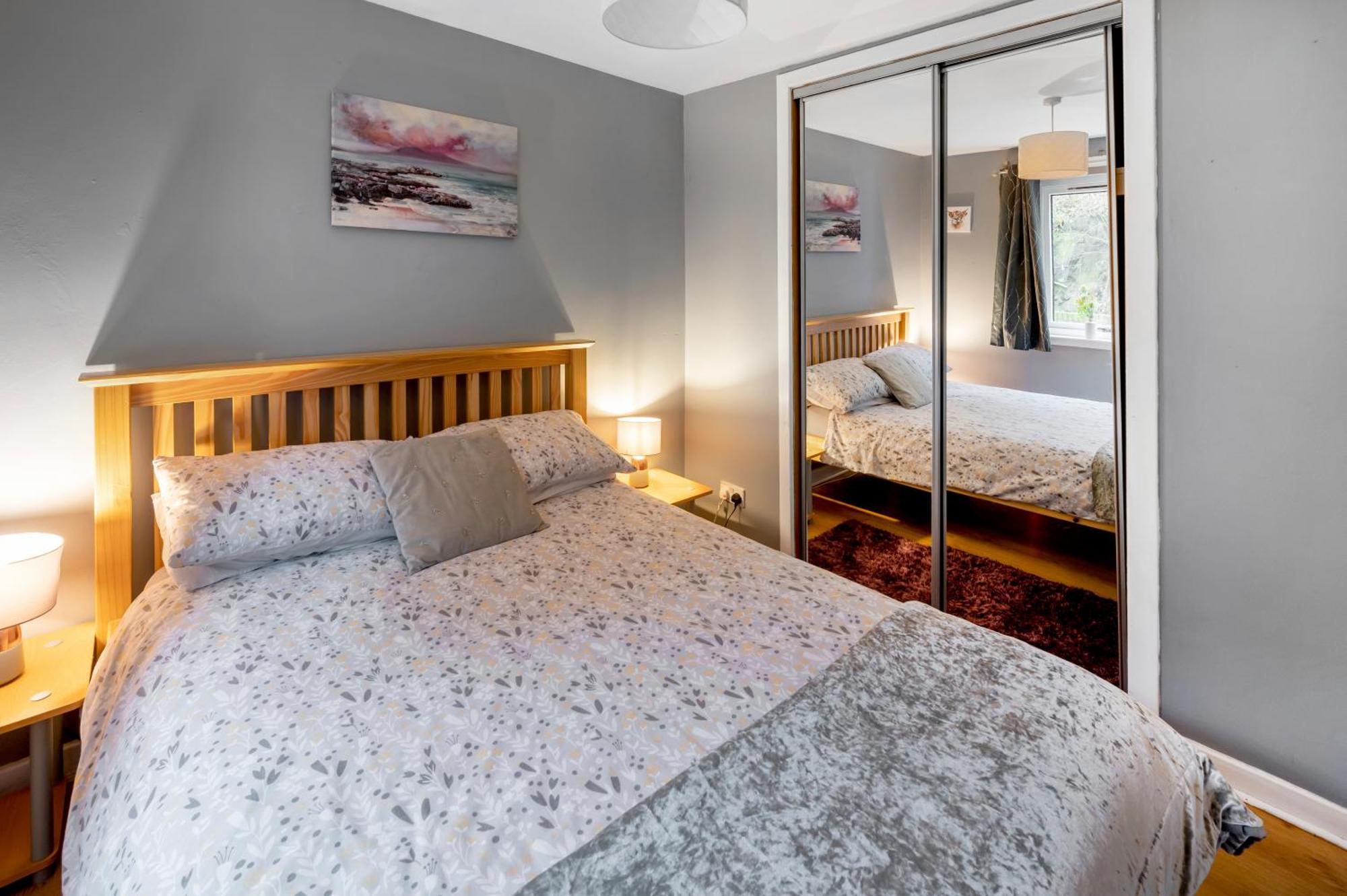 Charming 1Br Apartment Close To Centre With Free Parking オーバン エクステリア 写真