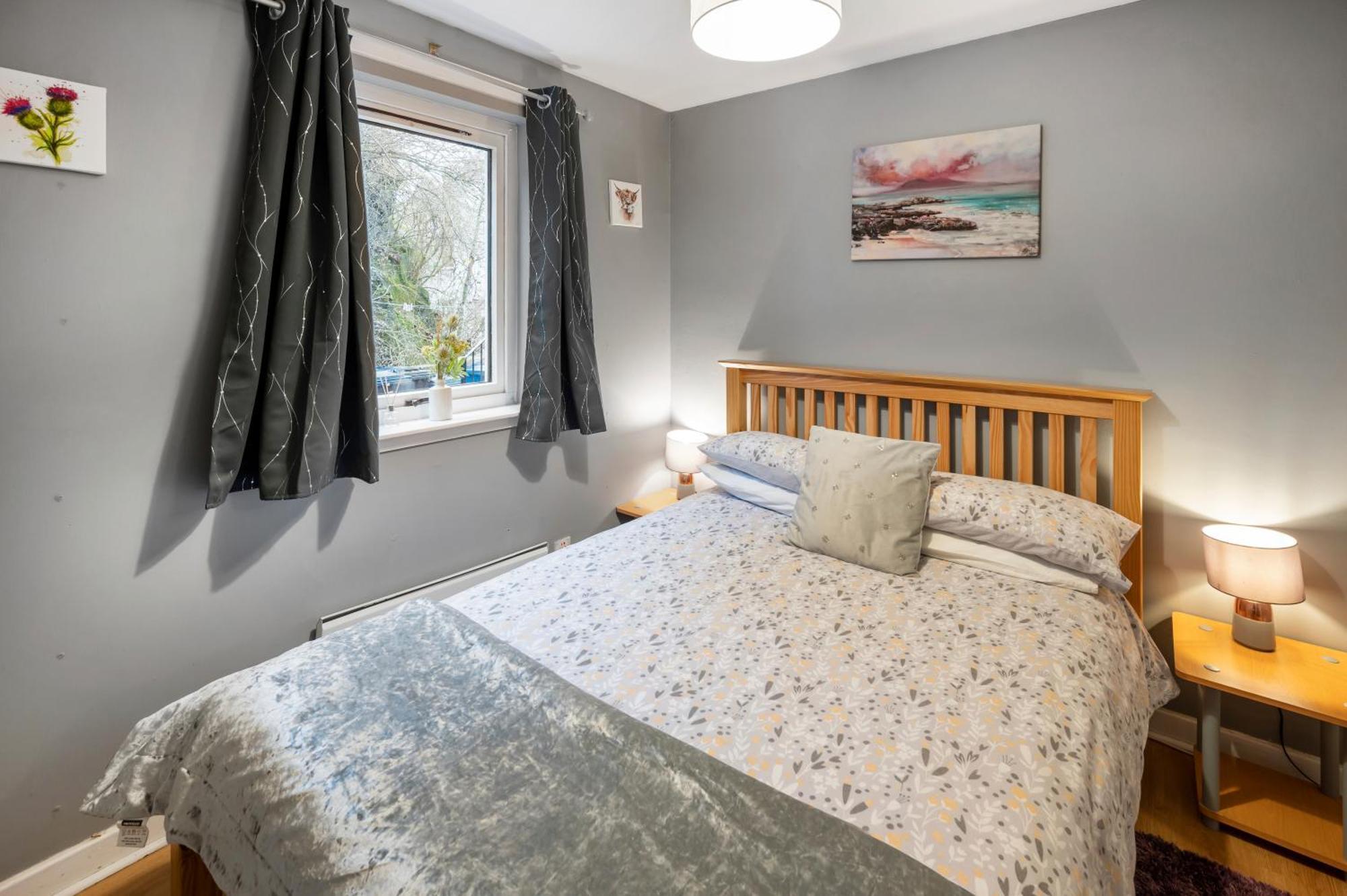 Charming 1Br Apartment Close To Centre With Free Parking オーバン エクステリア 写真